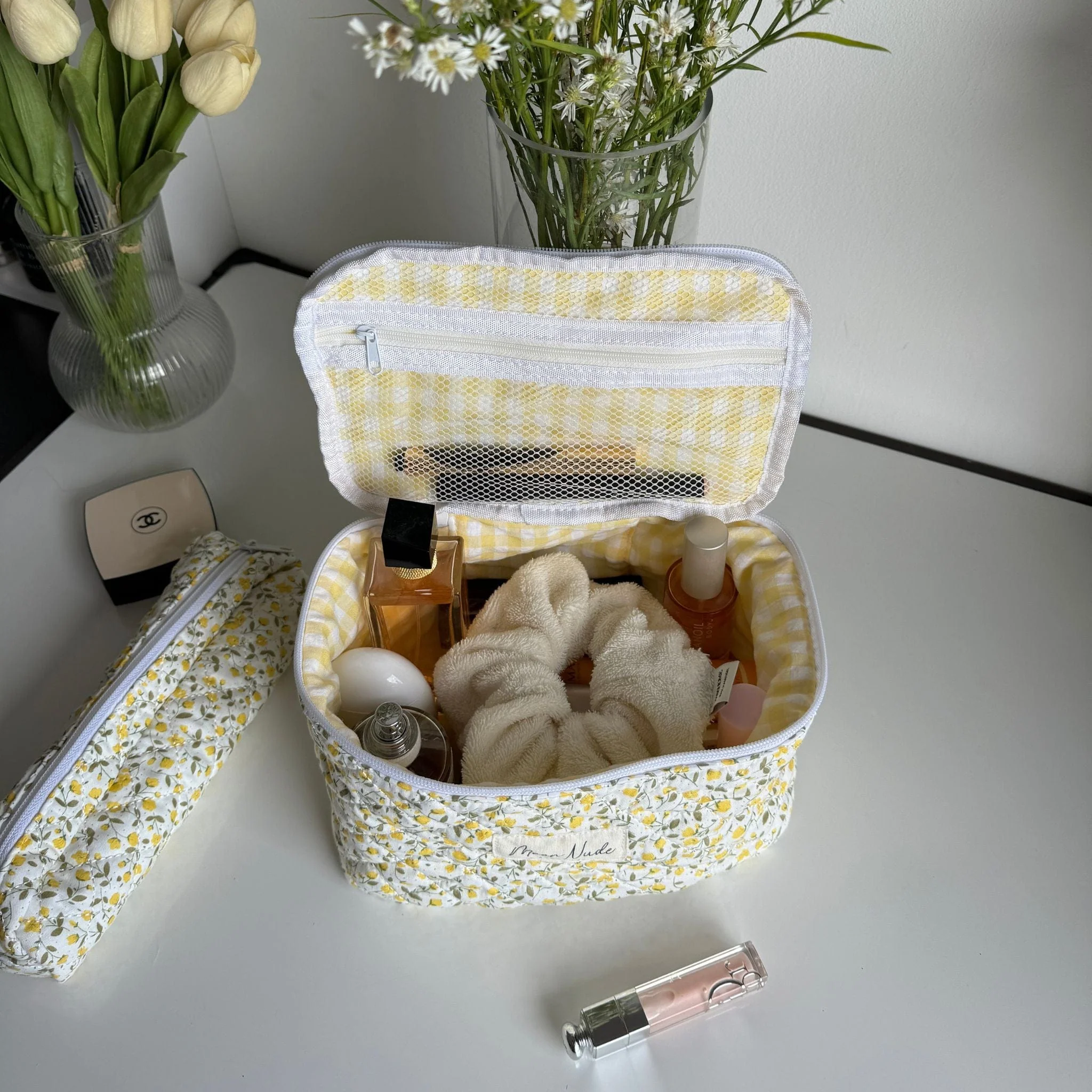 Buttercup Vanity Bag - Image 4