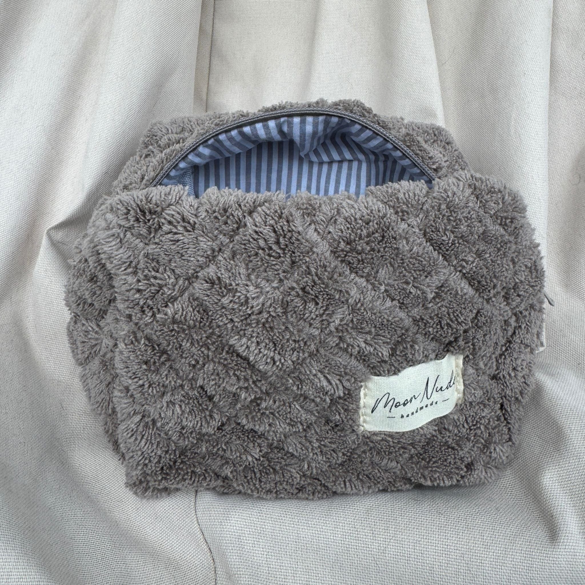 Cloud Mini Makeup Bag - Image 4