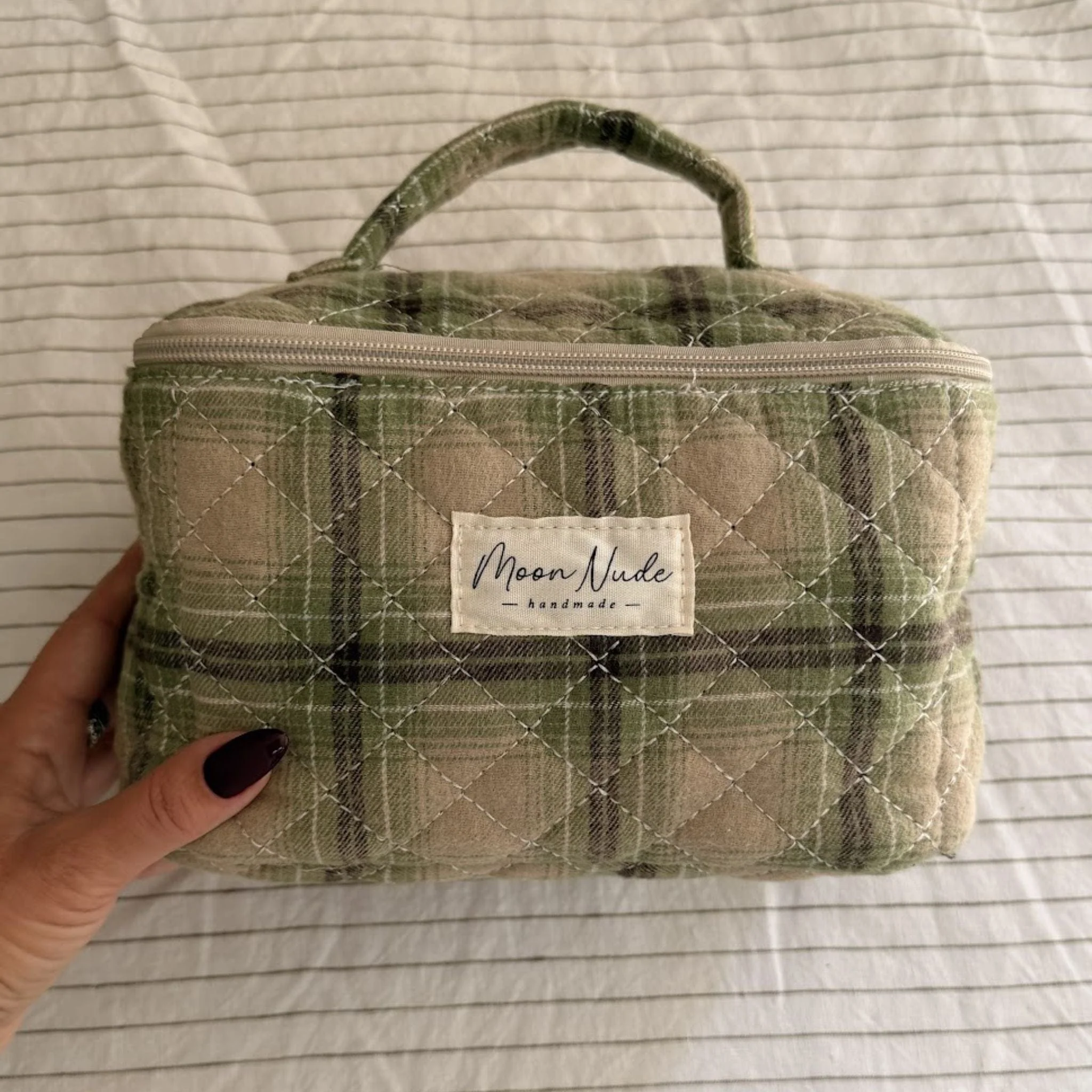 Highland Vanity Bag - Image 3