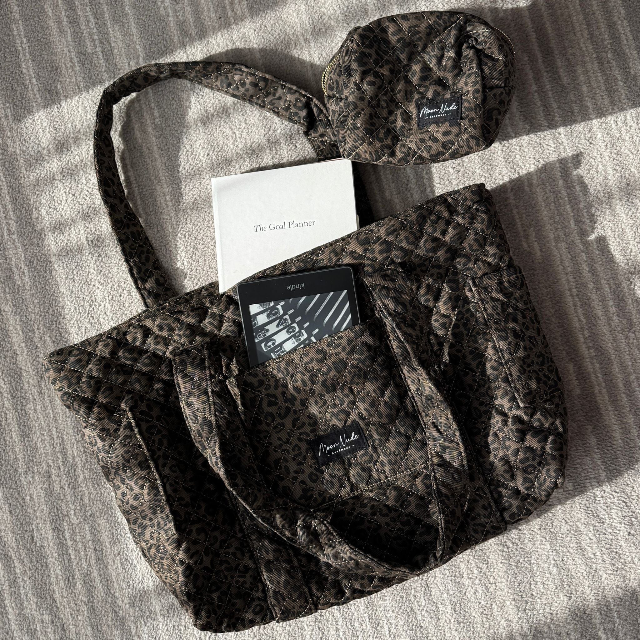 Savanna Tote Bag - Image 2