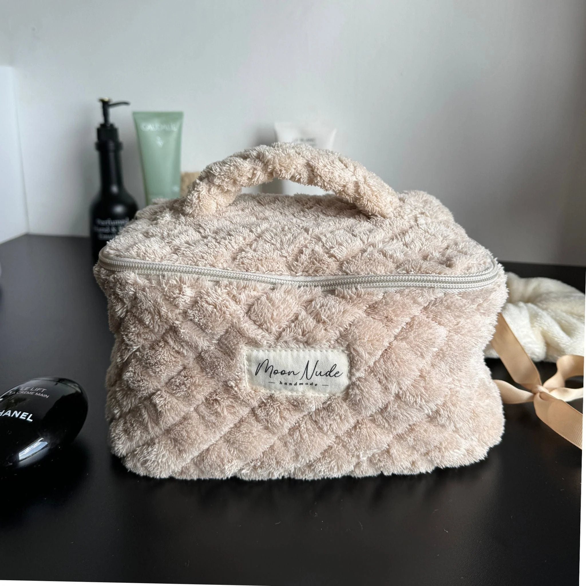 Teddy Vanity Bag - Image 4
